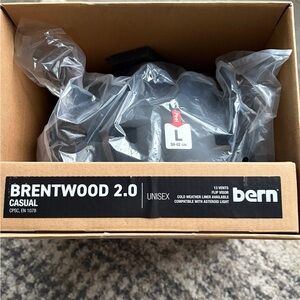 Bern Brentwood 2.0 Unisex Helmet
